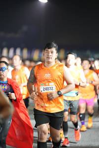 BIB: 144, 24072
                            <button type="button" onclick="openModal(19606239)" class="btn btn-primary btn-sm float-right btn-popup" data-toggle="modal" data-target=".modal-high-quality">
                        <i class="fas fa-shopping-cart"></i> Add to Cart
                    </button>
                                            <button type="button" onclick="isThisMe(19606239, true)" class="btn btn-success btn-sm float-right btn-popup btn-isme hidden" data-toggle="tooltip" data-placement="bottom" title="นี่คือรูปของคุณใช่ไหม คลิกที่นี่เพื่อเอาเข้าอัลบั้ม">
                        <i class="fas fa-plus"></i> Add to album
                    </button>
                    <button type="button" onclick="isThisMe(19606239, false)" class="btn btn-warning btn-sm float-right btn-popup btn-isnotme hidden">
                        <i class="fas fa-ban"></i> Remove from album
                    </button>